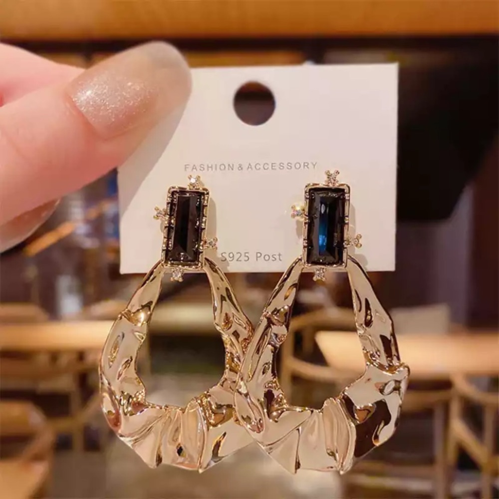 New 18k gold plated earrings - Picture 4 of 4